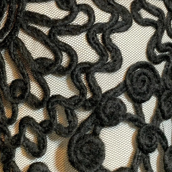 Plenty by Tracy Reese Black Crocheted Top M NWT - Picture 4 of 6